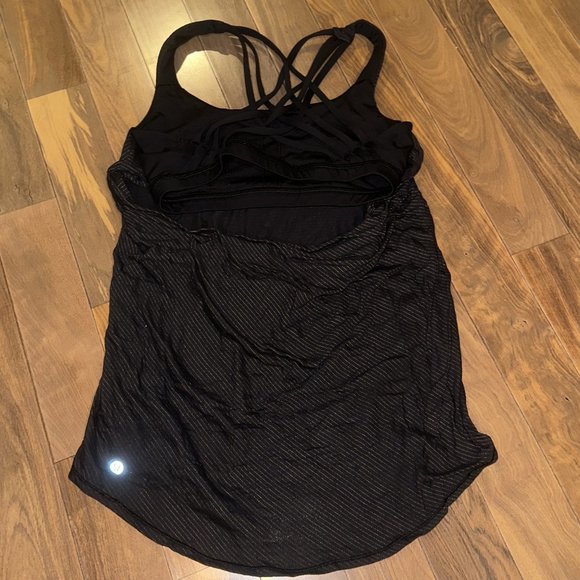 Lululemon Free To Be Wild 2-In-1 Tank Top Black/Black Size 6 - Picture 2 of 6